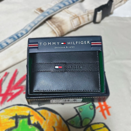 Tommy Wallet Accessory (Black)